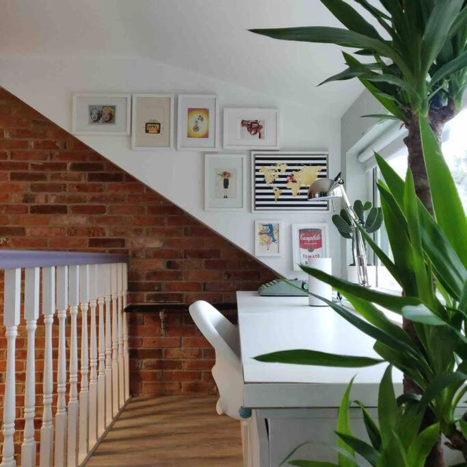 Quiet Countryside Retreat Apartment Cork Exterior foto